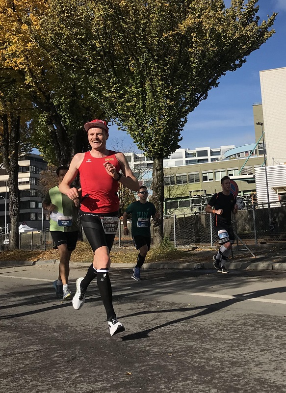 Leichtathletik - erfolgreicher Läufer-Herbst